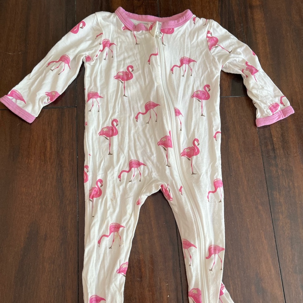 Kyte Baby flamingo zippered footie